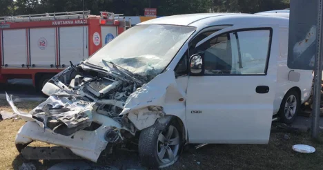 Antalya’da yine kaza: 4’ü turist 9 kişi yaralandı