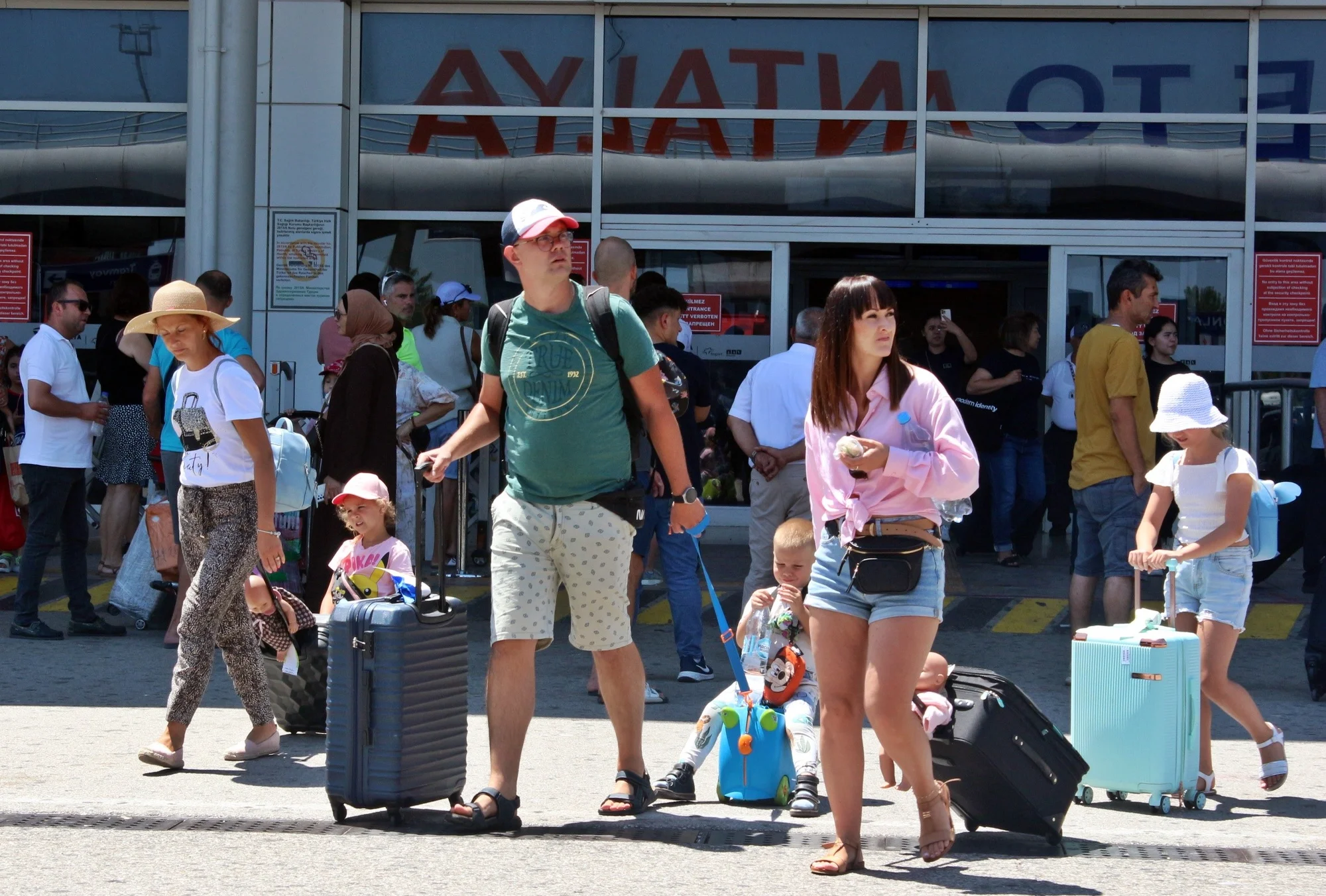 Yılın ilk yarısında Türkiye’yi 2,65 milyon Rus turist ziyaret etti