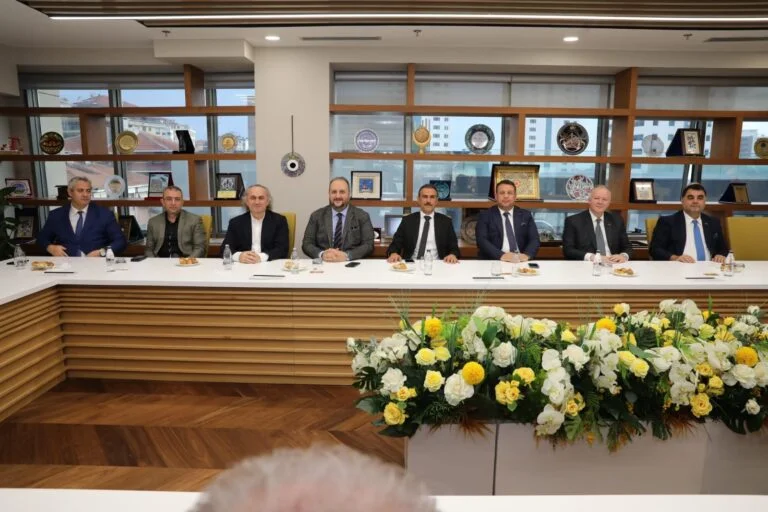 TBMM Başkanı Numan Kurtulmuş TÜRSAB’ı ziyaret etti