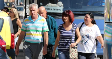 Yüzlerce otobüsle geldiler, oteller doldu, esnaf turistten başını kaldıramadı