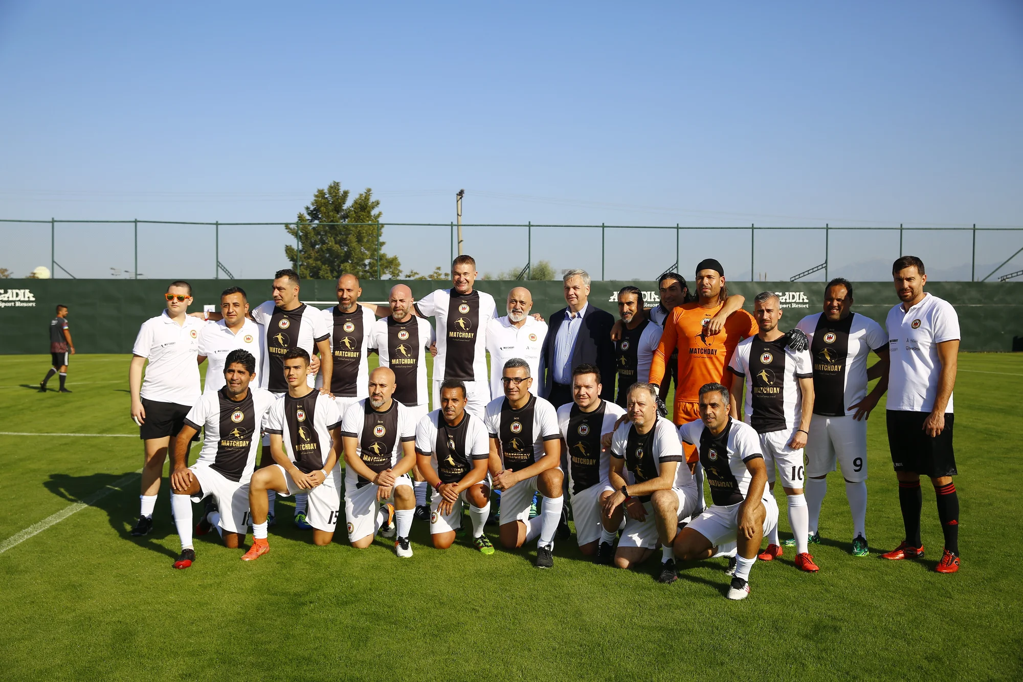Futbolun efsaneleri Antalya’da buluşuyor
