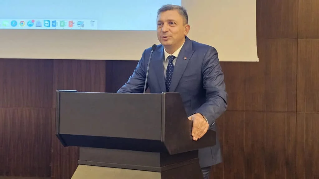 Antalya Valisi Hulusi Şahin: “Turizmin zarar görmemesi birinci önceliğimiz”