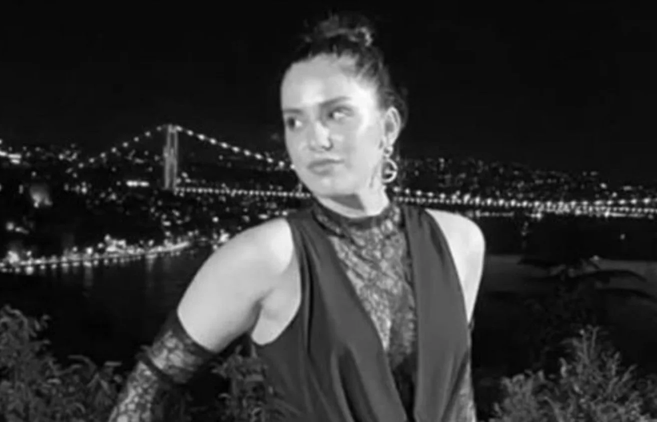 Otelin terasından düşen aşçı hayatını kaybetti