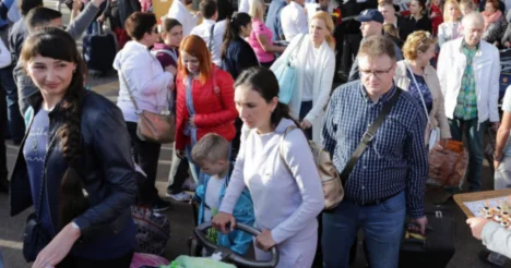 Antalya 5 ayda yaklaşık 700 bin Rus turist ağırladı