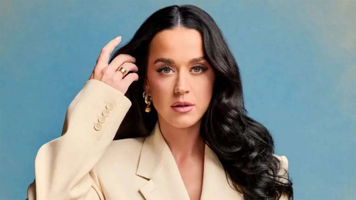 Dünyaca ünlü şarkıcı Katy Perry, uzay yolcusu olacak
