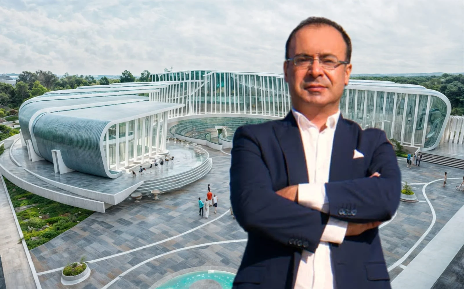 Turistler, Butterflyworld Antalya'da 25 bin kelebek ile buluşacak