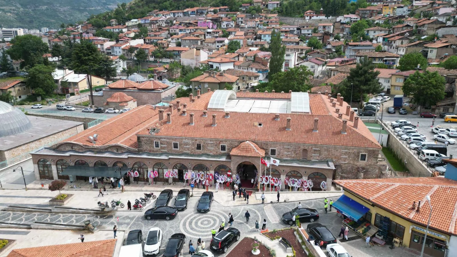 Kalender Ailesi’nin hayaliydi, 600 yıllık otele yeniden hayat verdiler