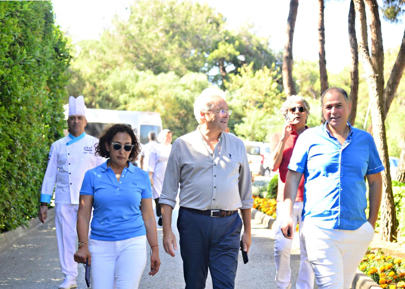 Antalya’da oteller el ele verdi Sorgun ormanını temizledi