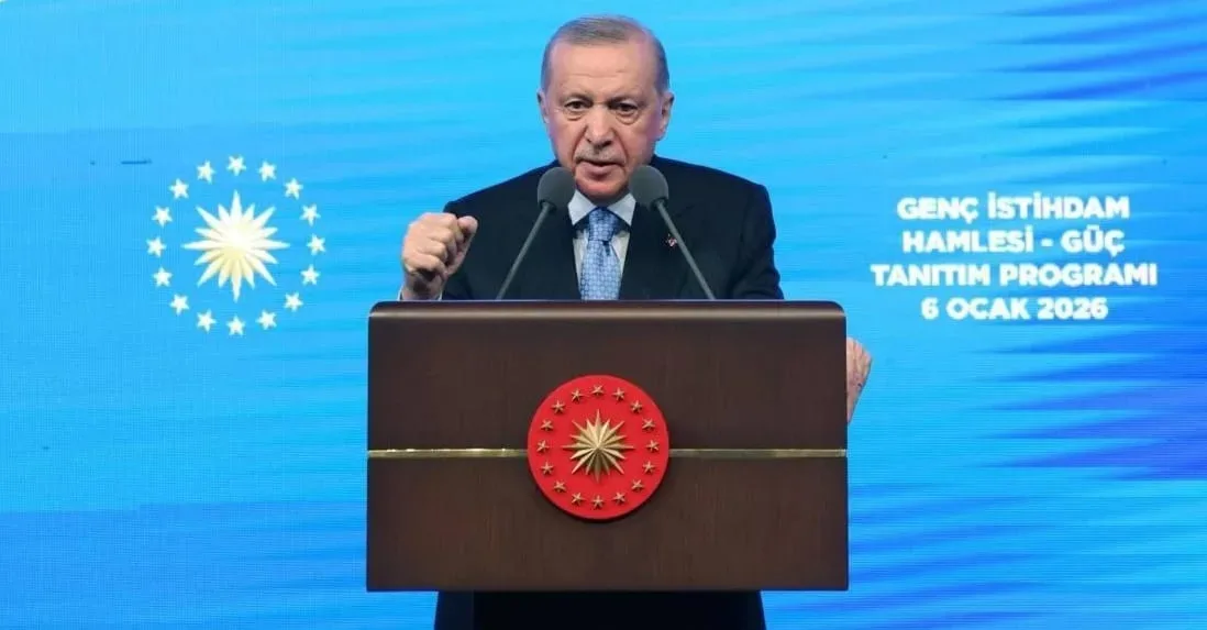 Cumhurbaşkanı Erdoğan: ""18-25 yaş arası gençlerimizin işe girdikten sonraki ilk altı aylık maaşlarını biz karşılayacağız"  