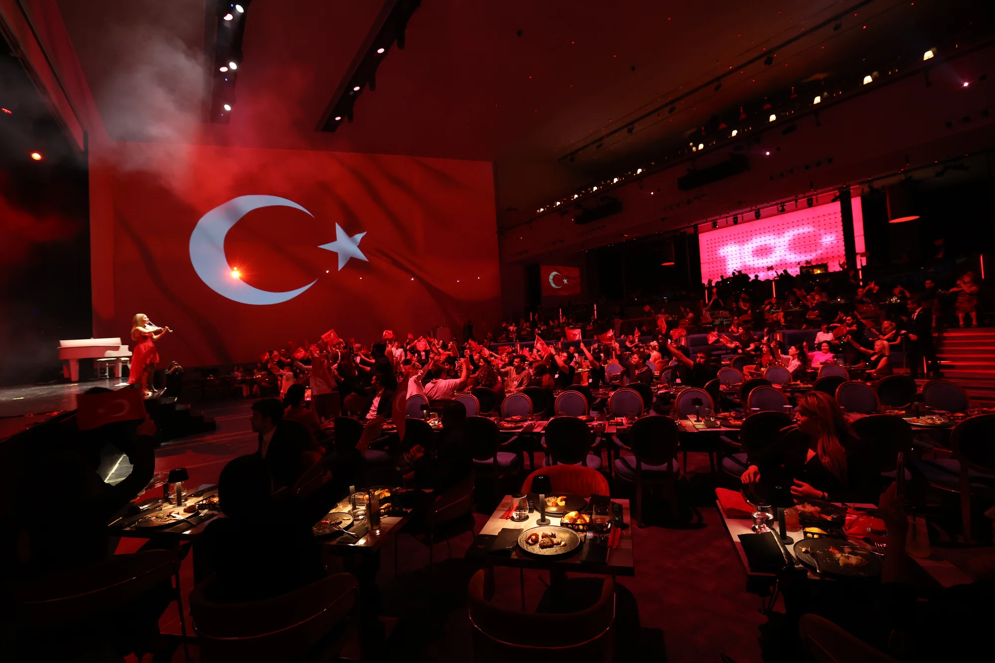 Kilit Grup, Cumhuriyetin 100. yaşını coşkuyla kutladı