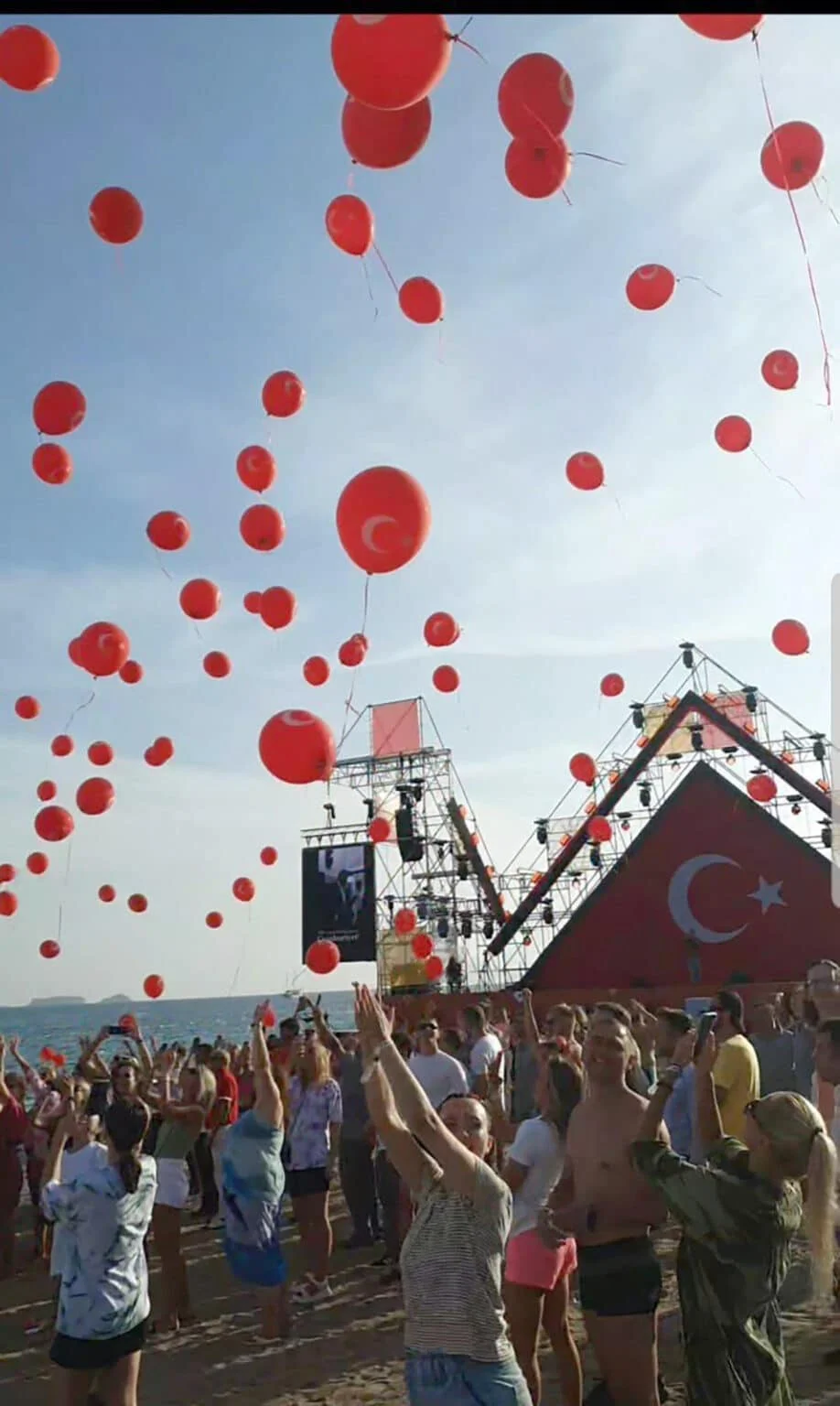 Martı Hotels & Marinas ailesi 100. yılı unutulmaz bir coşku ile kutladı