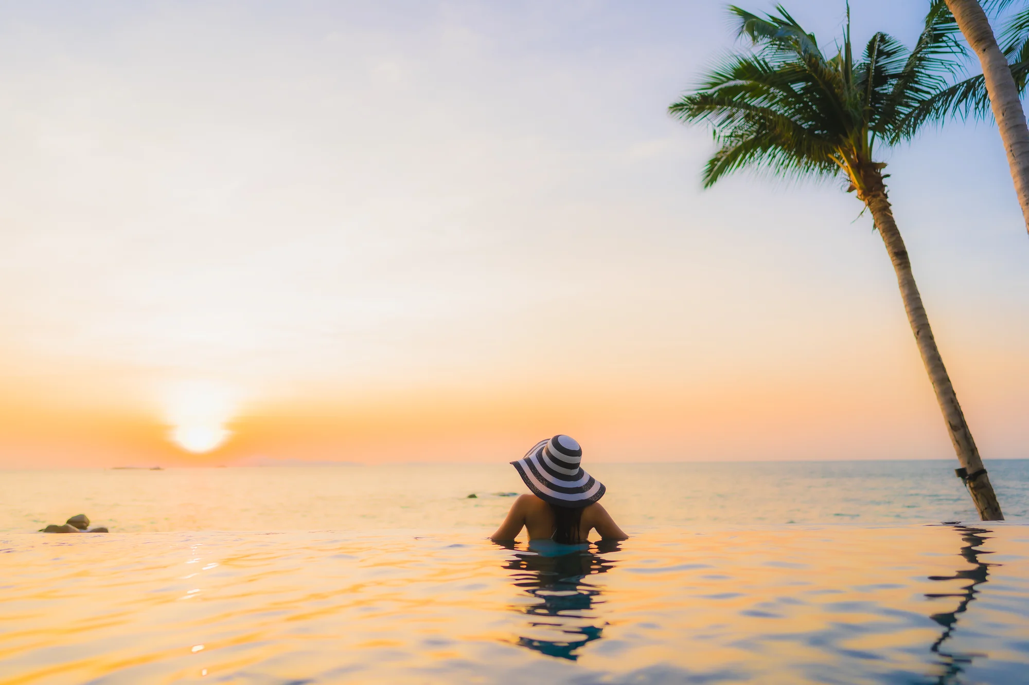 Tatil fiyatlarının yıl içinde değişmediği ülke belirlendi