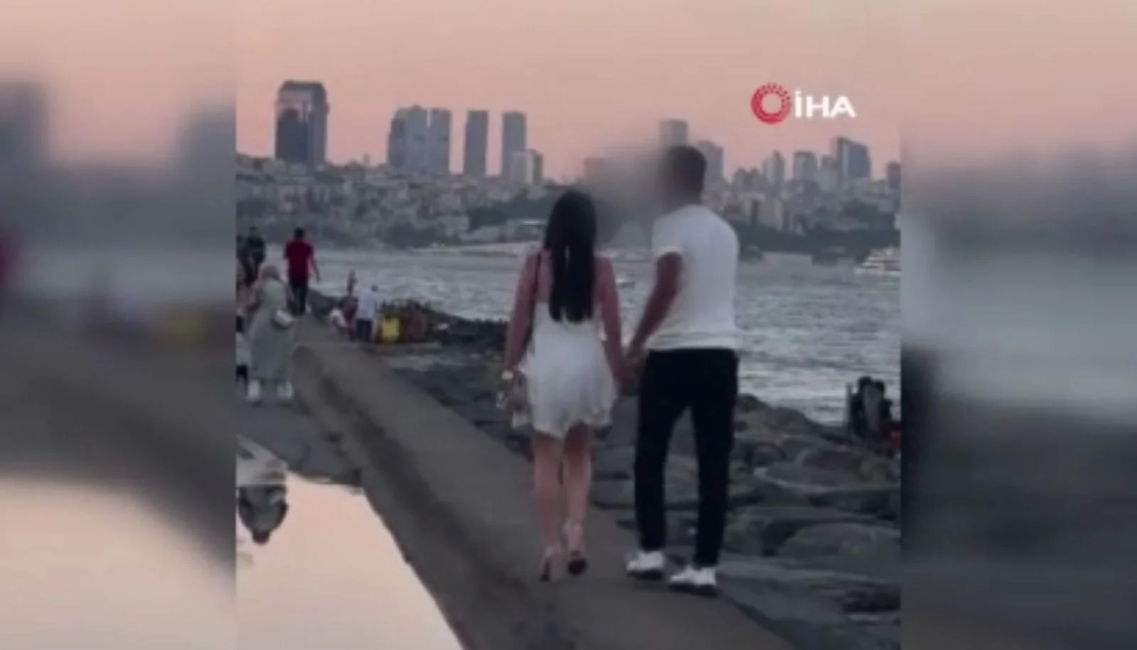 Rus turisti rahatsız edip takibe alan şahıs gözaltına alındı