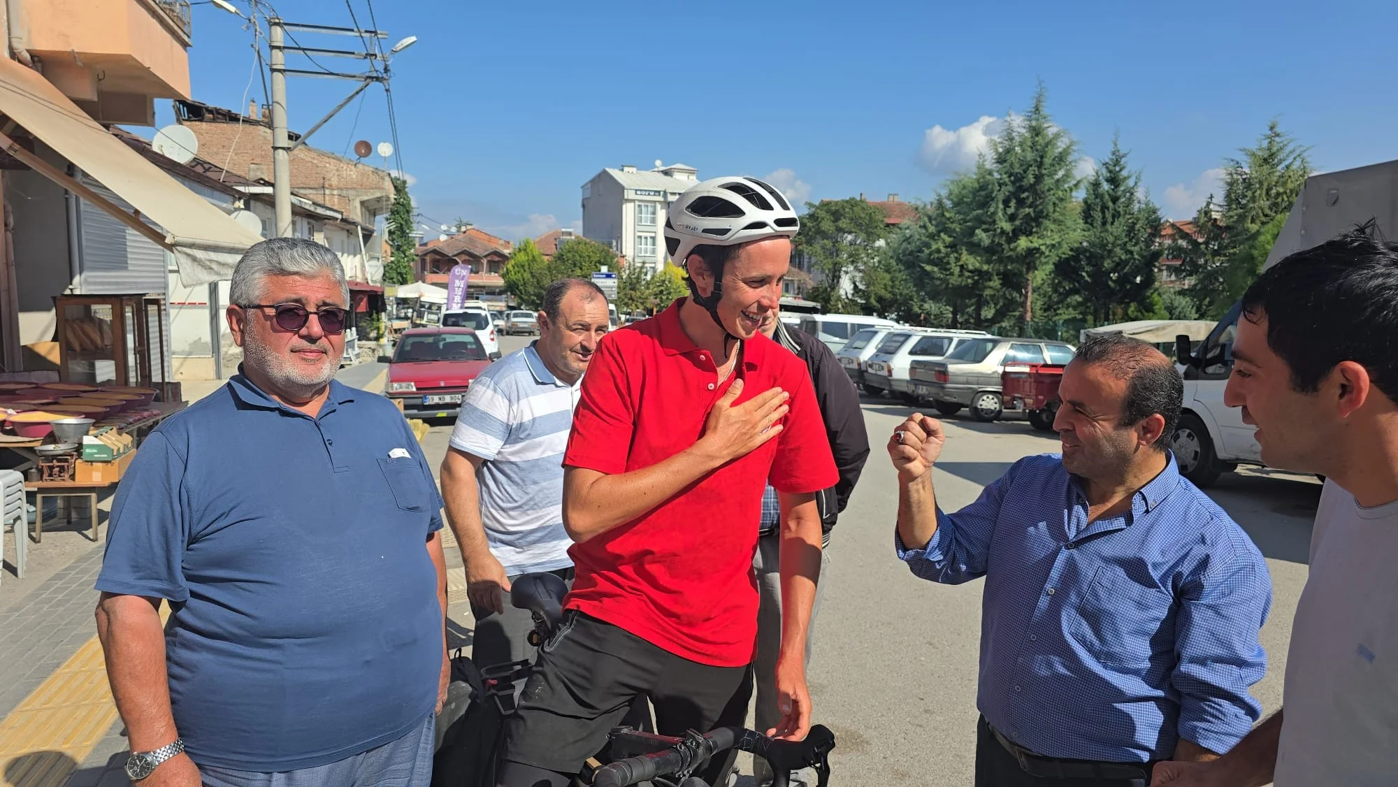 Bisikletle dünya turuna çıkan Avustralyalı turistinTürk hayranlığı: "Siz inanılmazsınız"