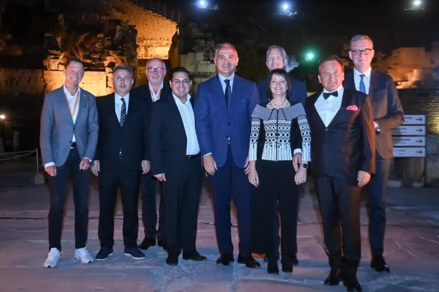 Alman acente zinciri Schmetterling’in 500 acentesi İzmir’de buluştu