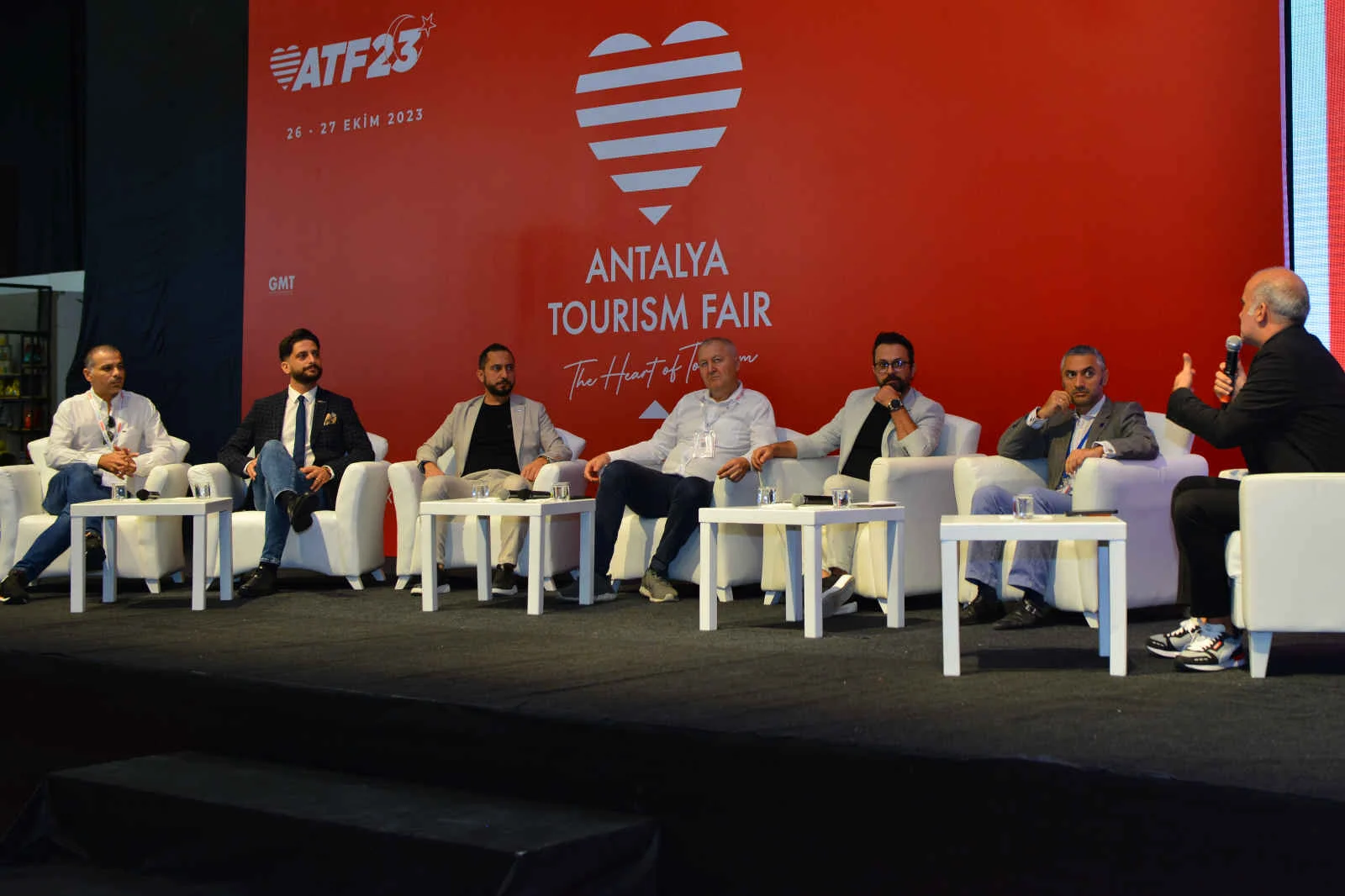 Antalya Turizm Fuarı’ndaki paneller, turizmcilere ilham olacak