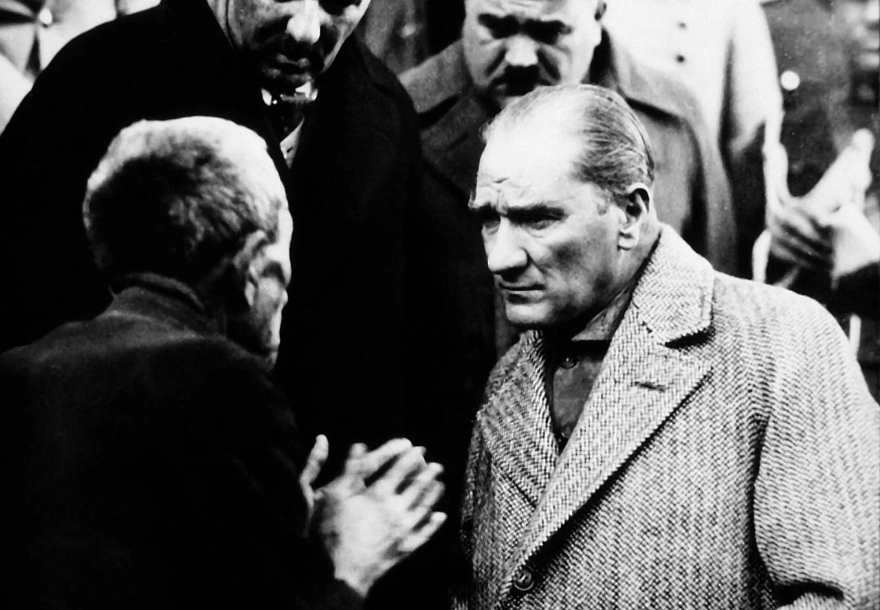 Kültür ve Turizm Bakanlığı, Atatürk'ün bugüne kadar görülmemiş görüntülerini yayınladı