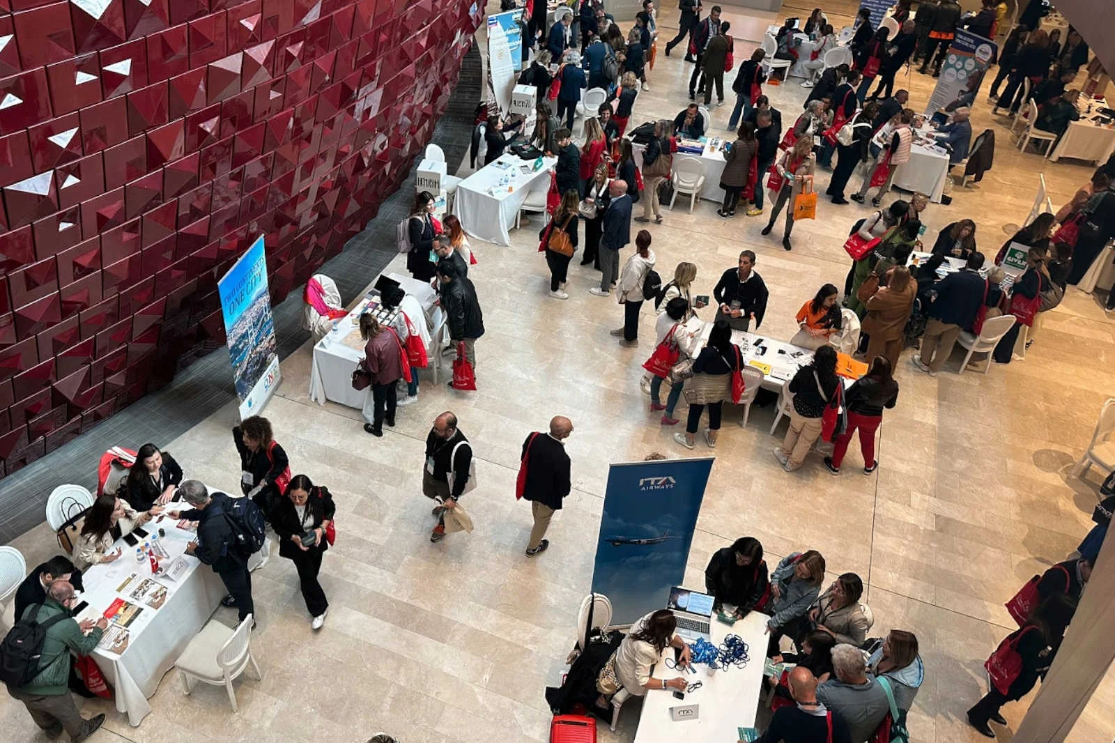 İtalyan turizm devi 500 acentesiyle Türkiye’ye geldi