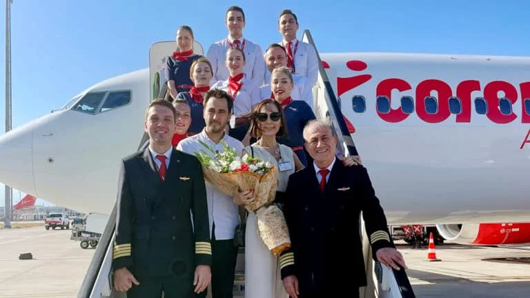 Corendon Airlines’ın emektar kaptanı Zeki Bıyık emekli oldu