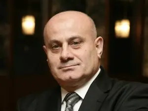 Recep Arifoğlu: “Oteller tanıtım atağına geçmeli”