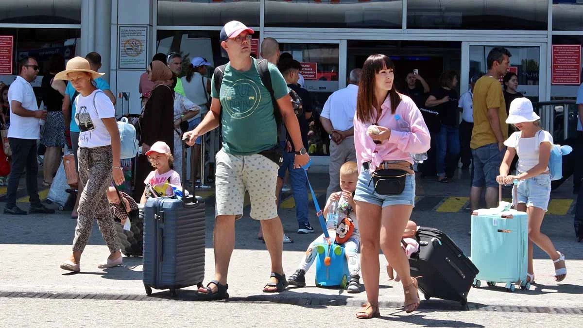 Rus turistlerin erken rezervasyonları durma noktasına geldi