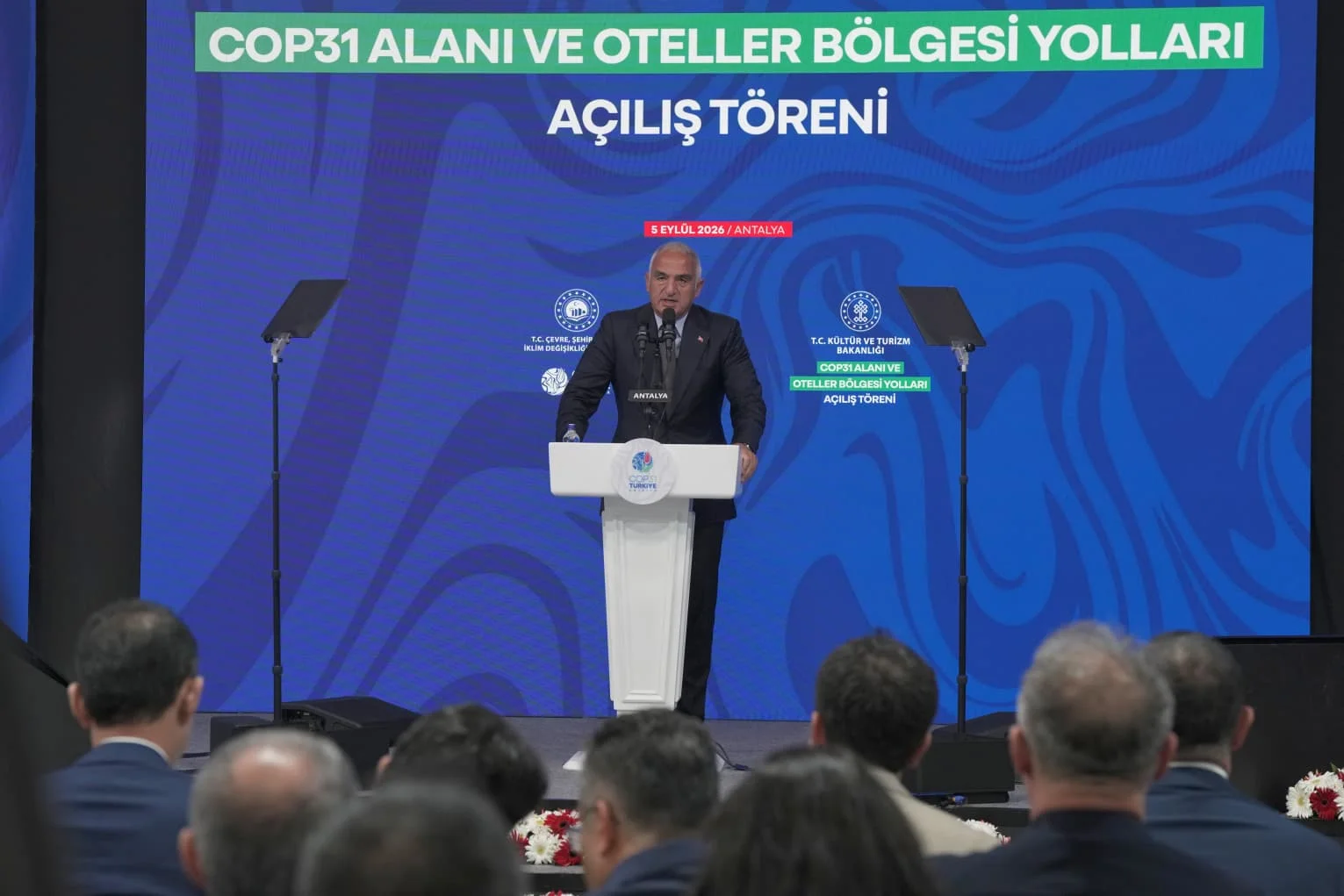 Türk turizminin kalbi Antalya’ya 19,2 milyar liralık kültür ve turizm yatırımı