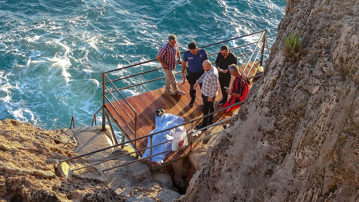 Tatil için geldiği Antalya'da boğularak hayatını kaybetti