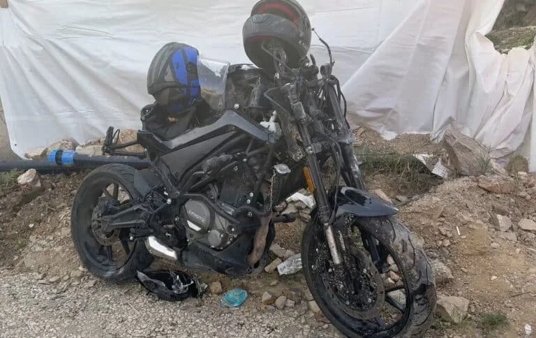 Ukraynalı turist, 2 şüpheliye aracıyla çarparak ölümlerine neden oldu