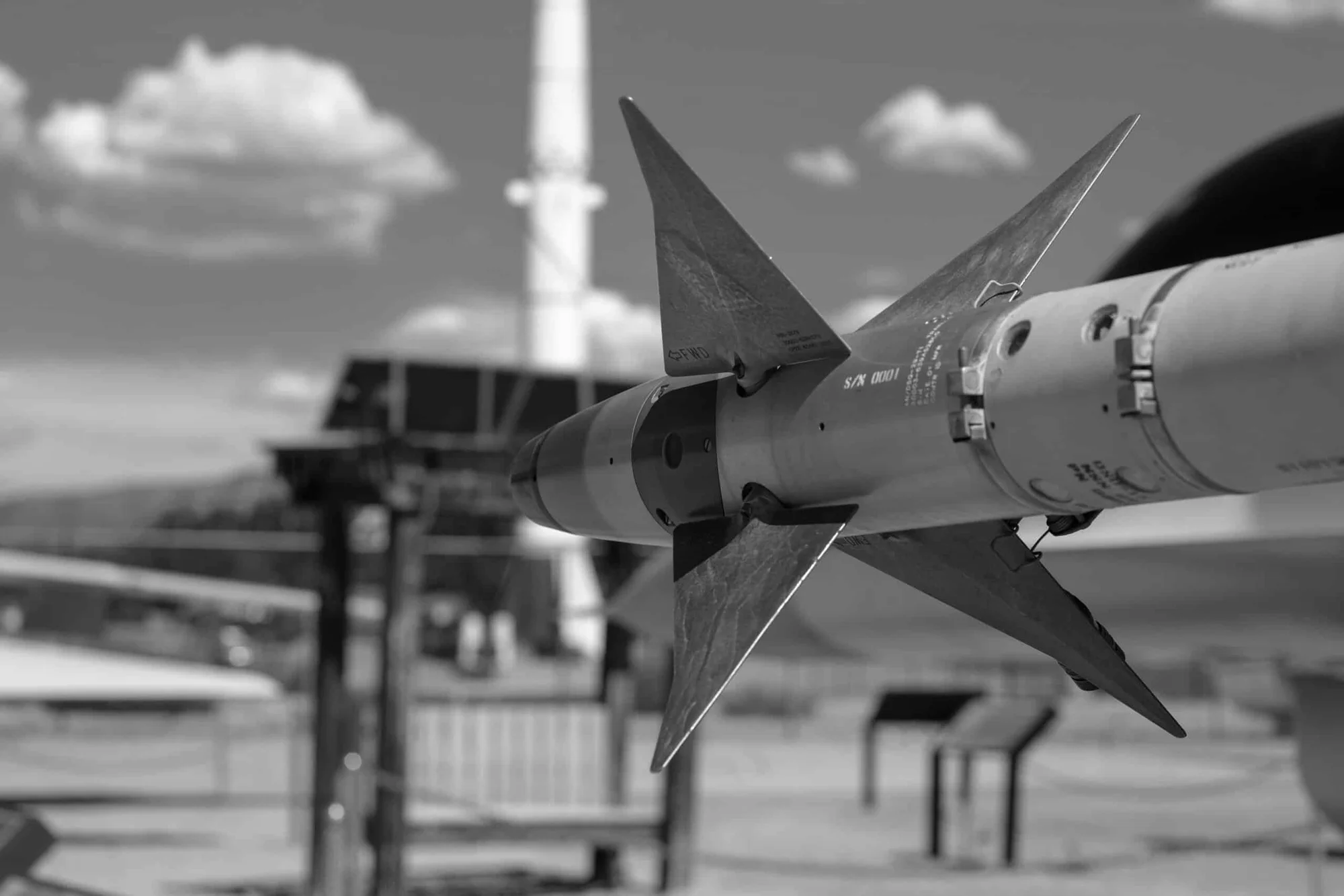 Ukrayna’daki otele füzeli saldırı: 1 ölü, 14 yaralı
