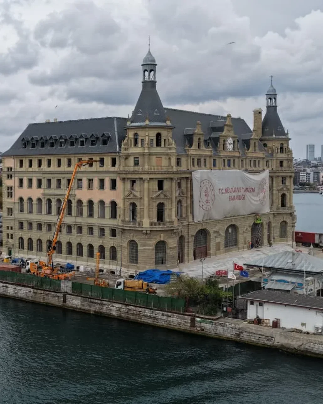 Haydarpaşa’nın temellerinde kritik tespit: Ahşap kazıkların %80’i yok olmuş