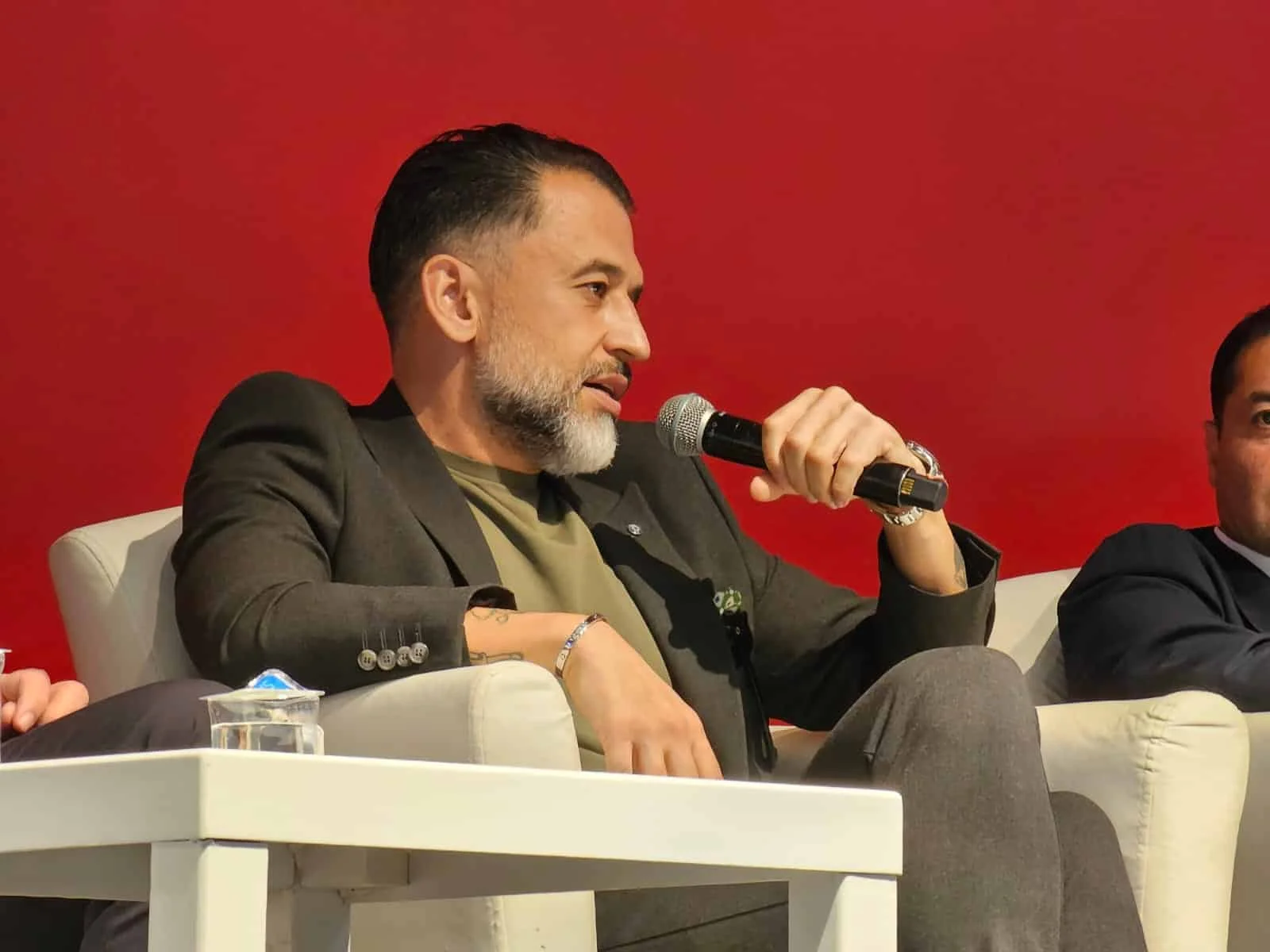 Aydın Yaşayacak: “Oteller ayakları yere basan ve dengeli fiyatlandırma yapmalı”