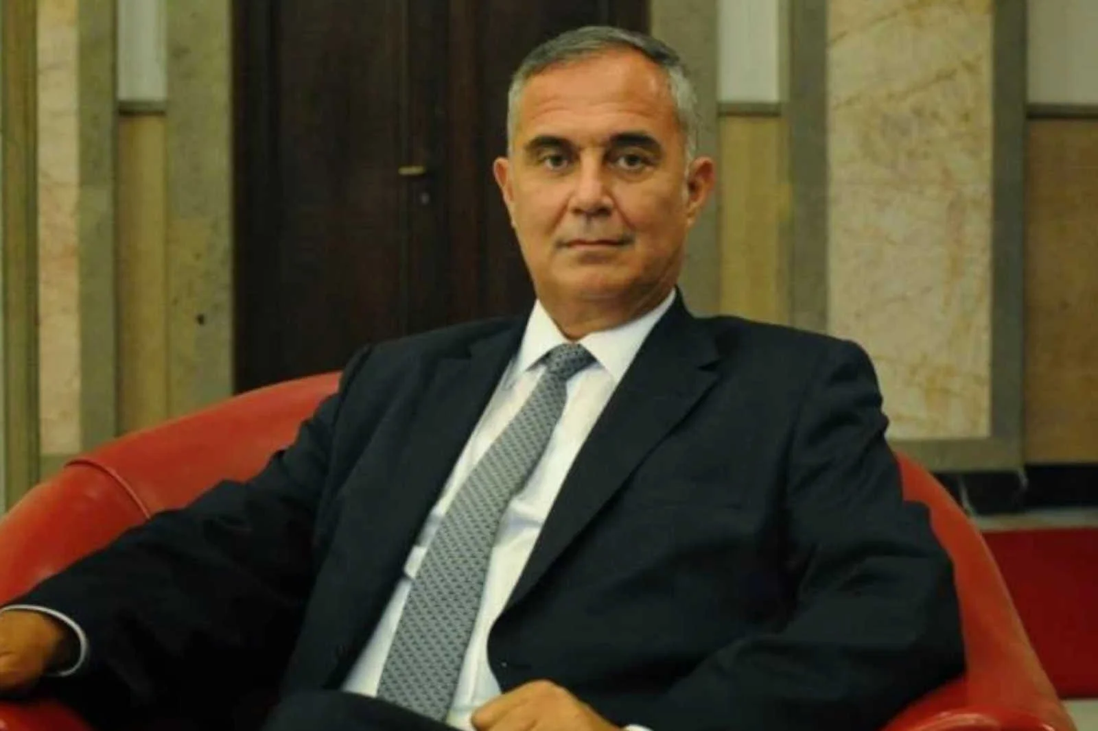 Sururi Çorabatır sordu: “Turizm sektörünün vergi yükünü hiç hesapladınız mı?”