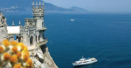Rusya'nın eski Kırım savcısı tatil için Türkiye ve Kırım'ı kıyasladı