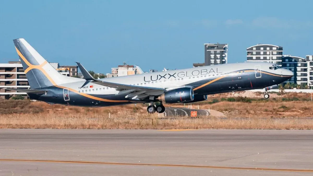 Mavi Gök Airlines, Antalya’dan Londra’ya ilk seferini gerçekleştirdi