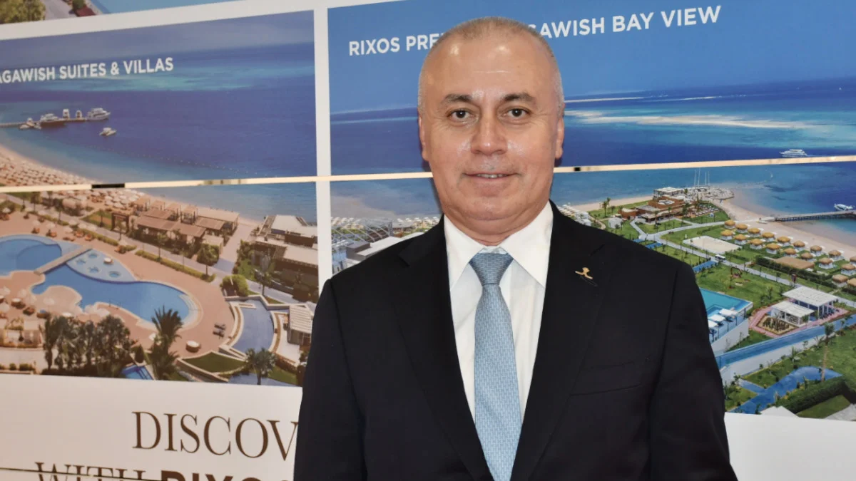Erkan Yıldırım: “Mısır turizmi, jeopolitik gelişmeler,  ekonomik kriz ve uçak yakıtı fiyatlarındaki artışa rağmen hem turist sayısında hem de yatırımlarıyla büyüyor”