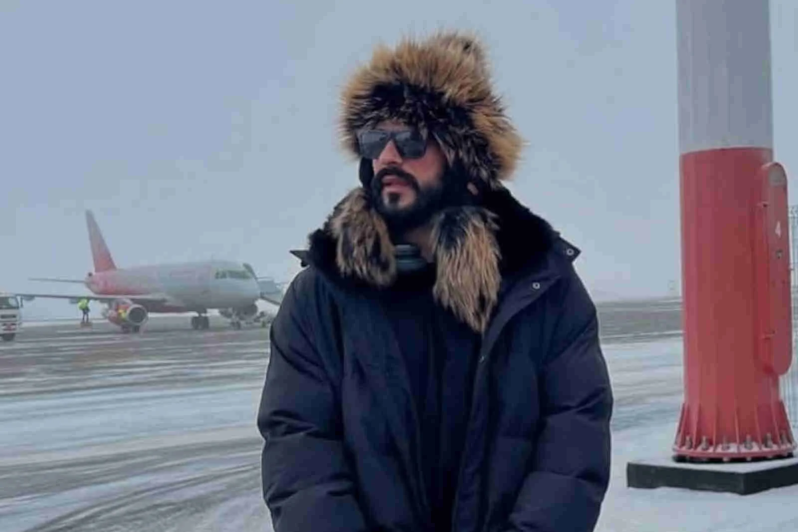 Burak Özçivit’in Moskova tatili büyük beğeni topladı