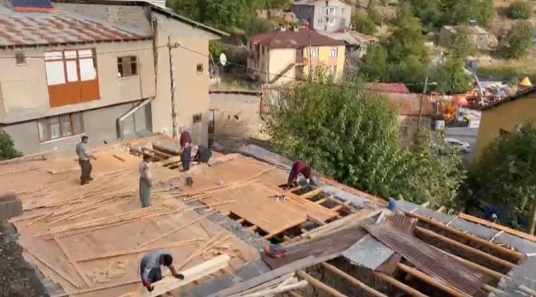 Hakkari’nin 400 yıllık kale evleri butik otel olma yolunda