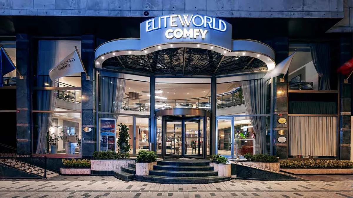Elite World Comfy İstanbul Taksim yenilenen yüzüyle misafirlerini ağırlıyor