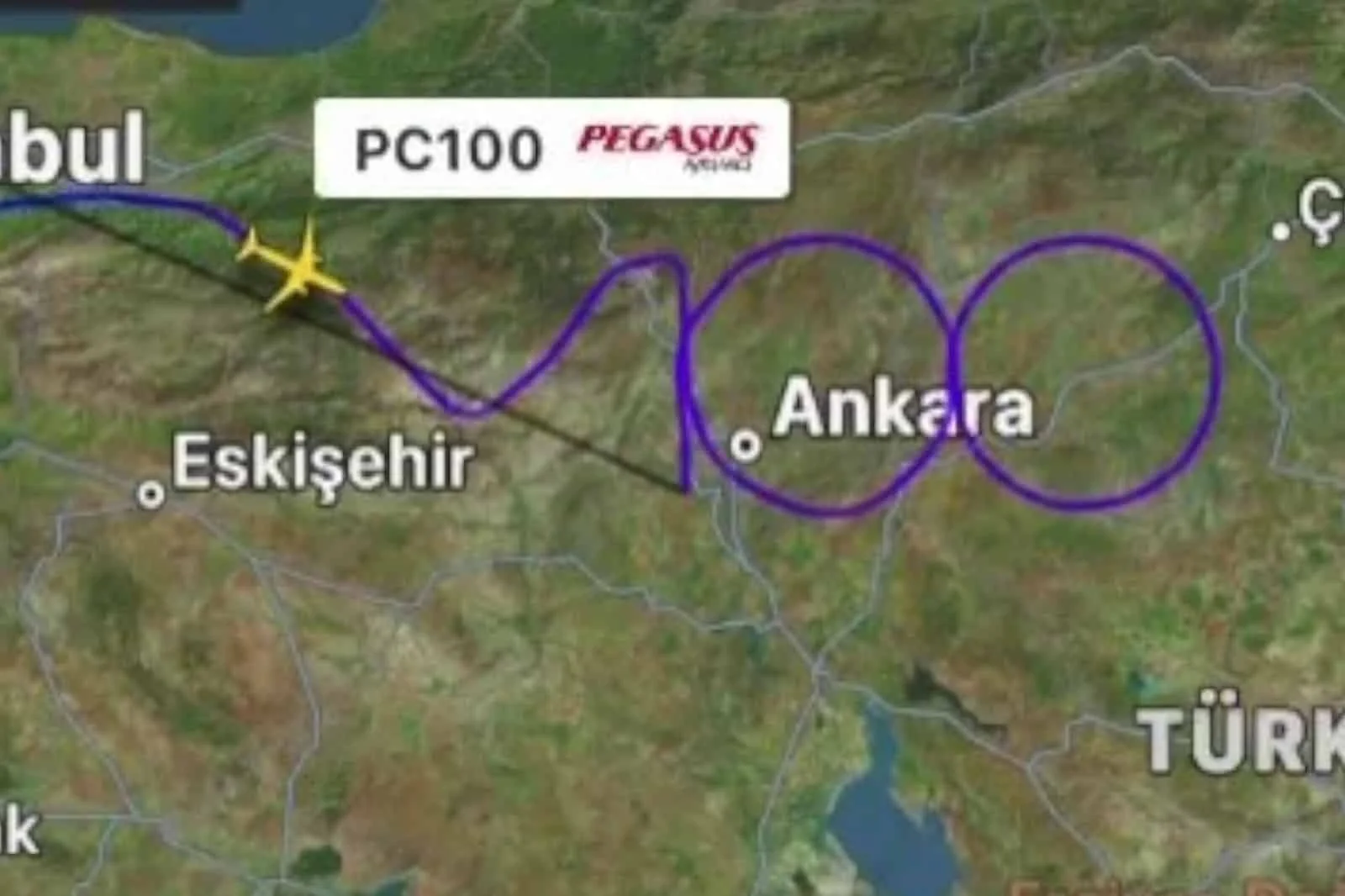 Pegasus, 100. yıl özel uçuşunda Ankara semalarına 100 çizdi