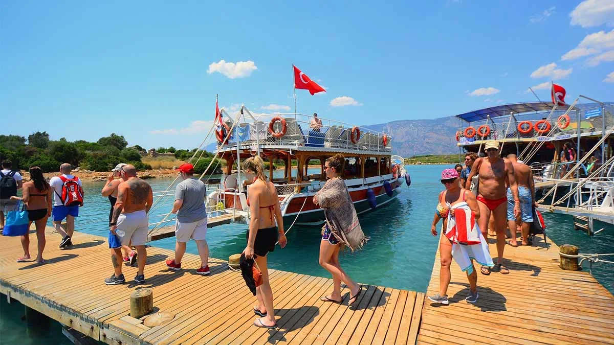 Muğla’ya gelen turist sayısında %3’lük düşüş devam ediyor