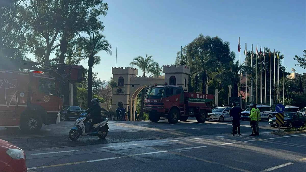 Marmaris'te 5 yıldızlı otelde yangın paniği