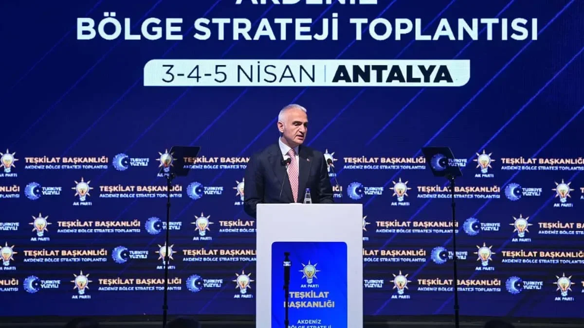 Bakan Ersoy açıkladı: Son 8 yılda turizmde %109 artış kaydedildi