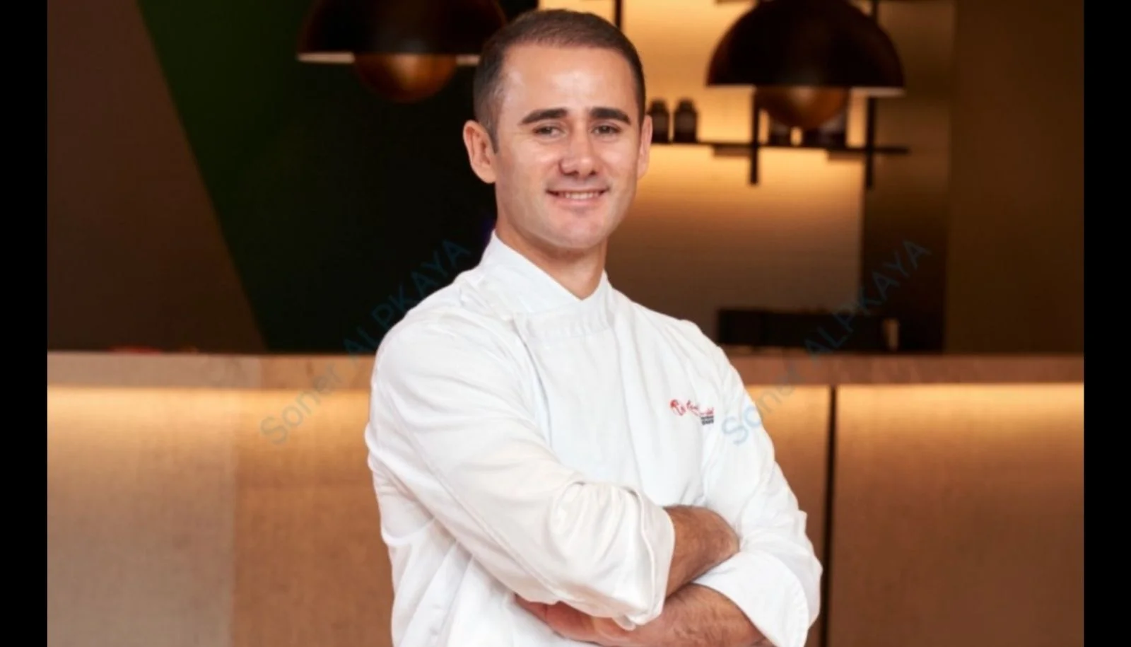 Chef Soner Alpkaya, Endonezya'daki lüks otelin mutfağını yönetecek
