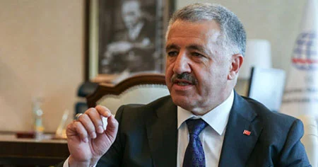 Bakan Arslan:"Türkiye, dünya havacılığında da söz sahibi olacak"
