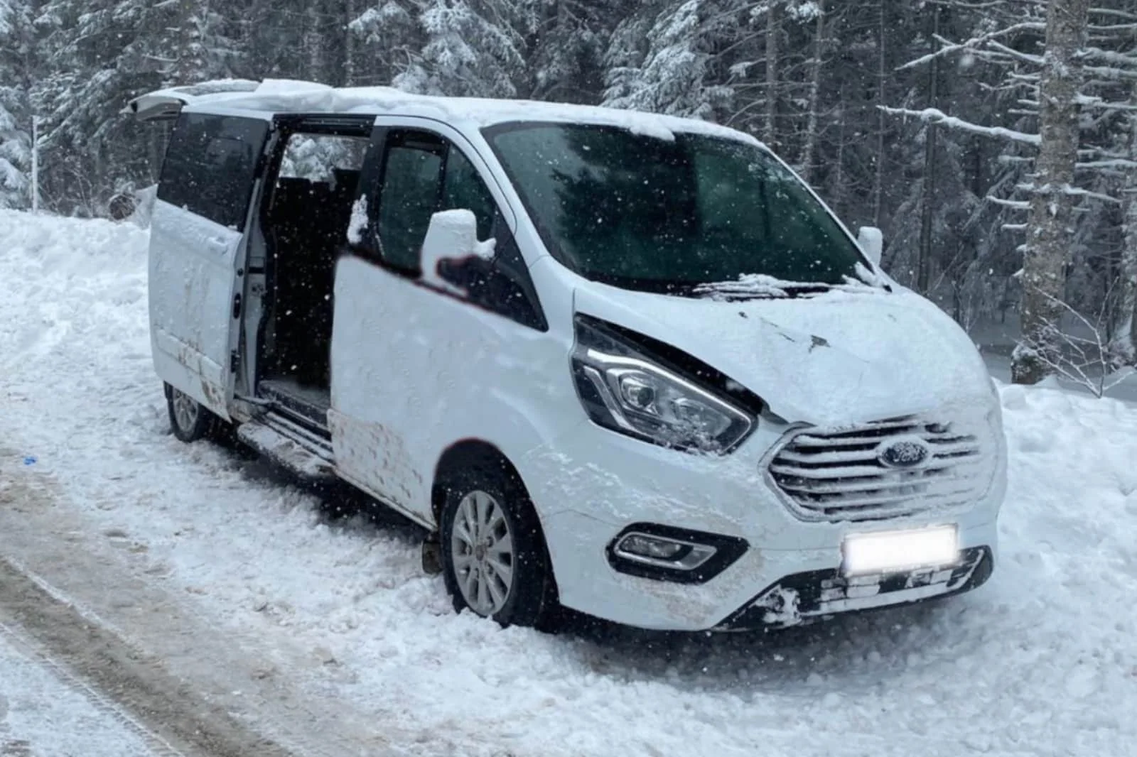 İzinsiz turist taşıyan ehliyetsiz sürücü ölüm getirdi