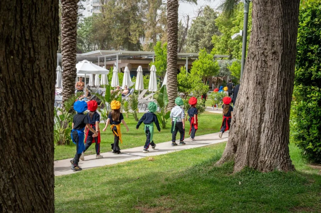 Akra Hotel’den çocuklara sürdürülebilirlikte farkındalık çalışması
