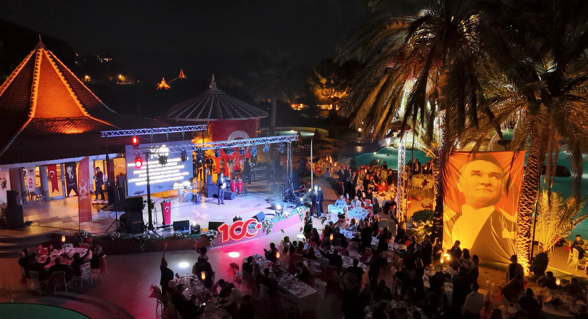 Martı Hotels & Marinas ailesi 100. yılı unutulmaz bir coşku ile kutladı