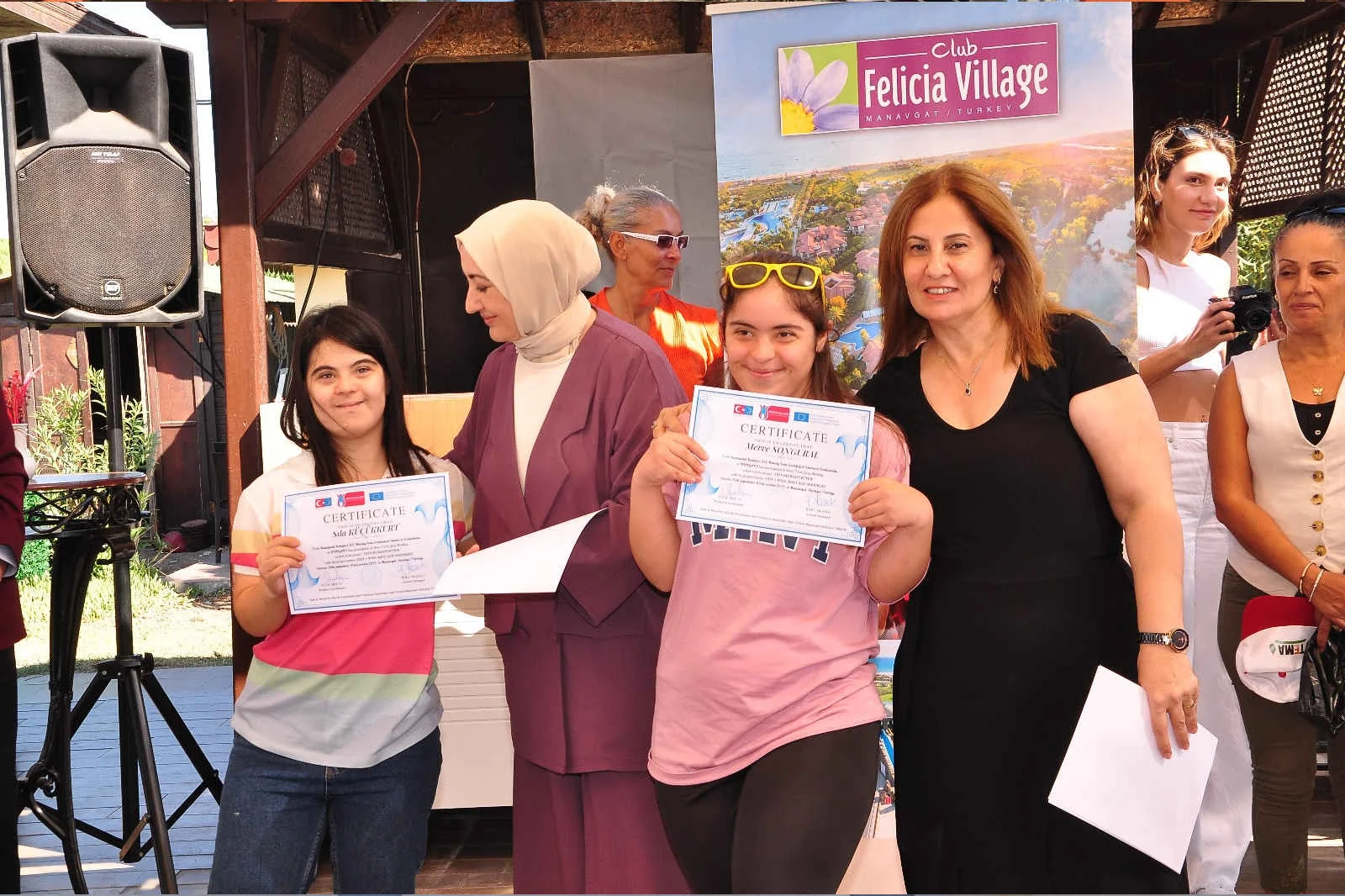Club Hotel Felicia Village, özel çocukları ağırladı