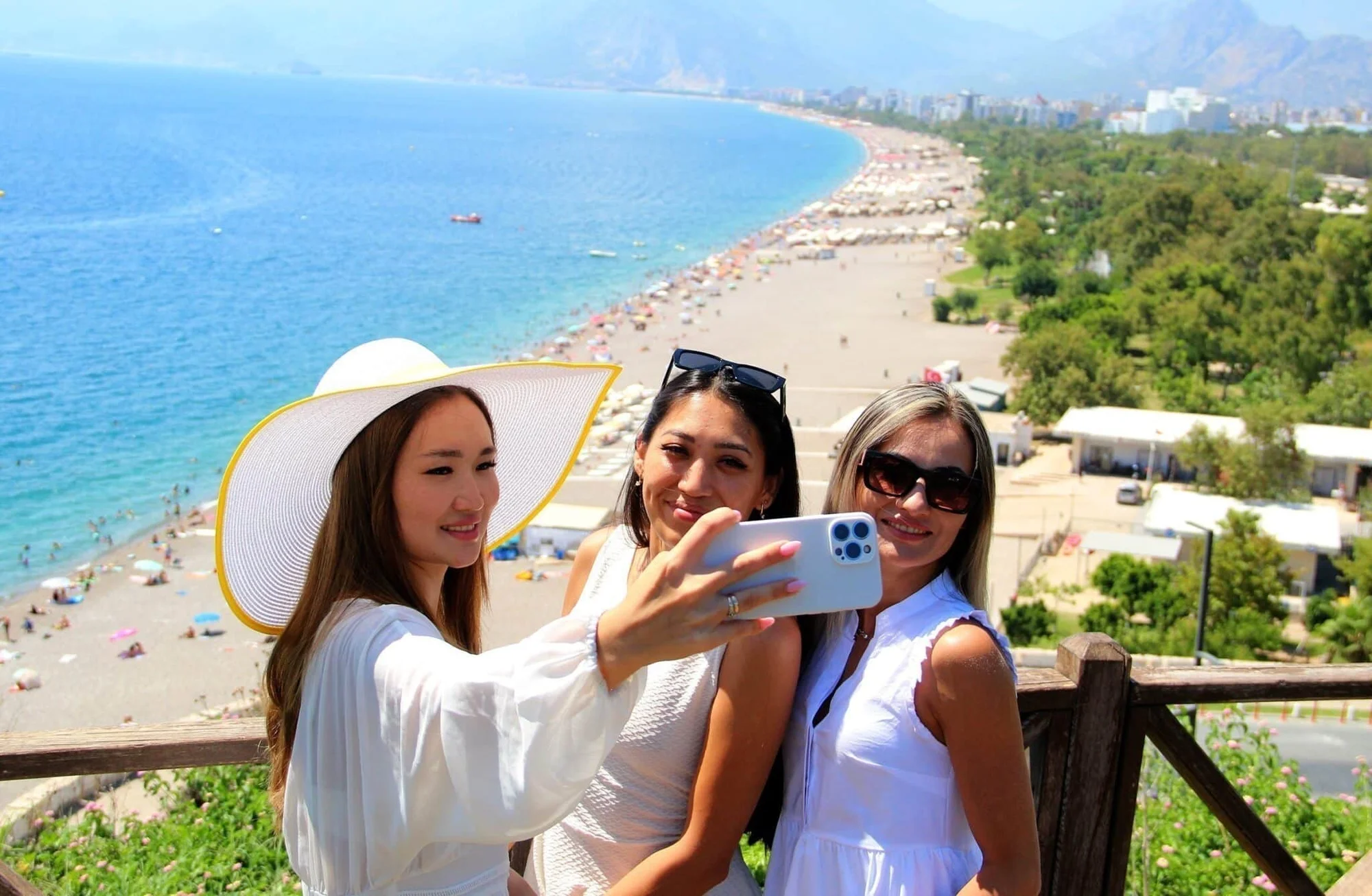 Türkiye’ye en çok nereden turist geldi?