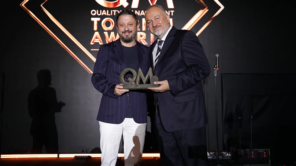 Tatilbudur, 14. QM Awards'ta iki prestijli ödülün sahibi oldu